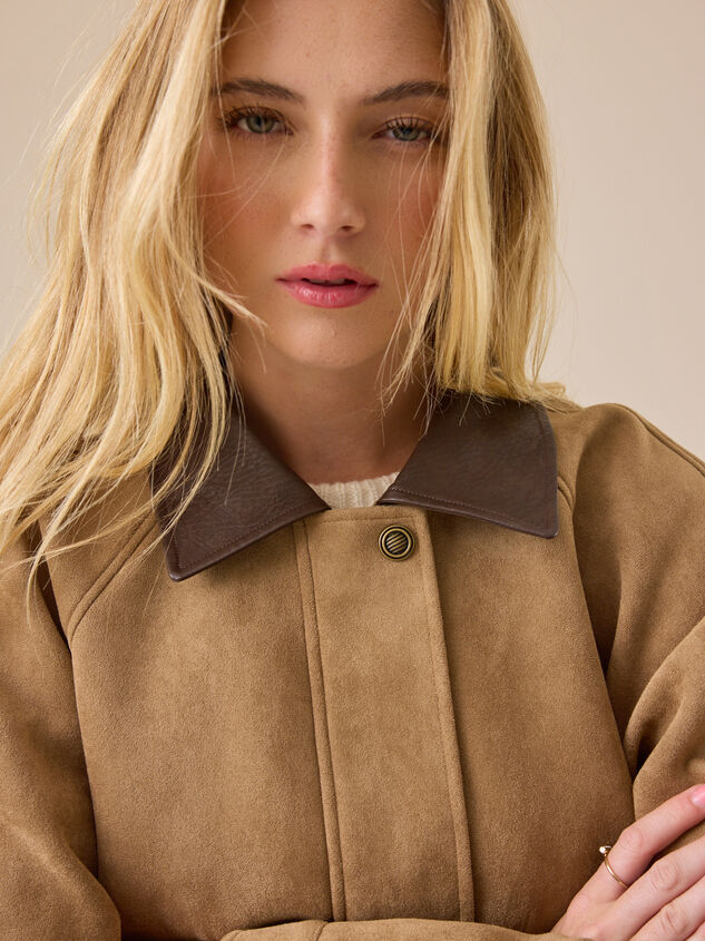 Elodie Suede Jacket Detail 4 - TULLABEE