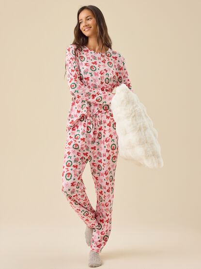 Christmas Cheer Mama Lounge Set - TULLABEE