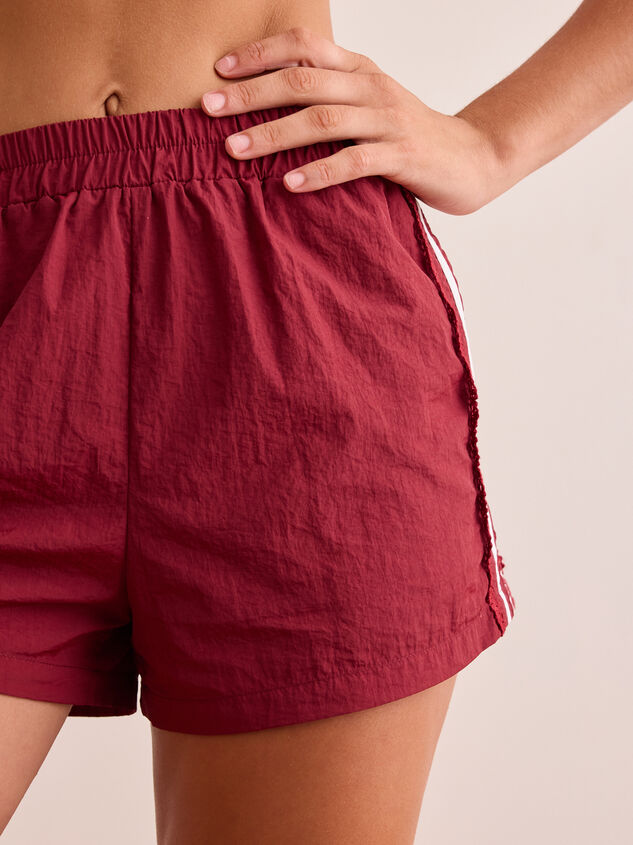 Game On Crochet Shorts Detail 5 - TULLABEE