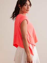 Swing And Sway Tee Detail 4 - TULLABEE