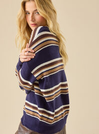 Kayla Oversize Striped Sweater Detail 3 - TULLABEE
