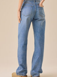 Sophia Relaxed Baggy Jean Detail 5 - TULLABEE