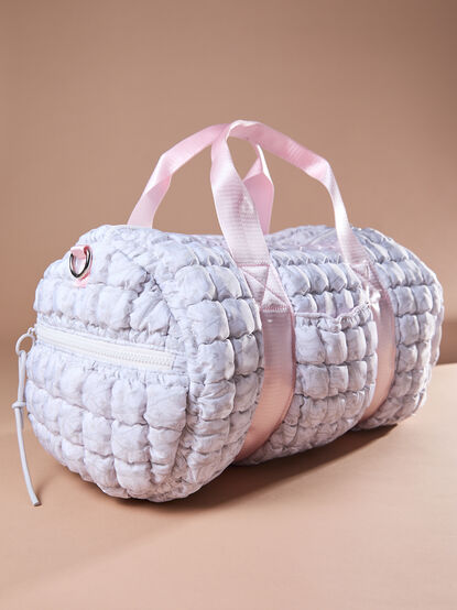 Cozy Voyage Camo Duffle Bag - TULLABEE