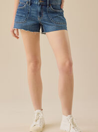 Hazen Denim Shorts Detail 2 - TULLABEE