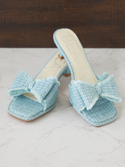 Penelope Kitten Heels by Matisse - TULLABEE