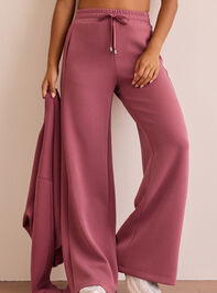 Supersoft Wide Leg Pants Detail 3 - TULLABEE