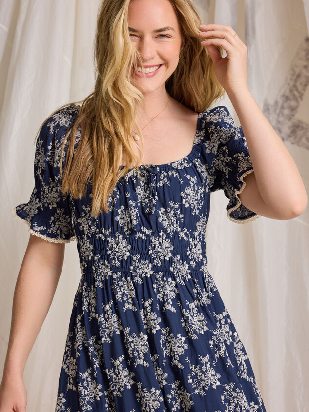 Aura Floral Maxi Dress Detail 3 - TULLABEE