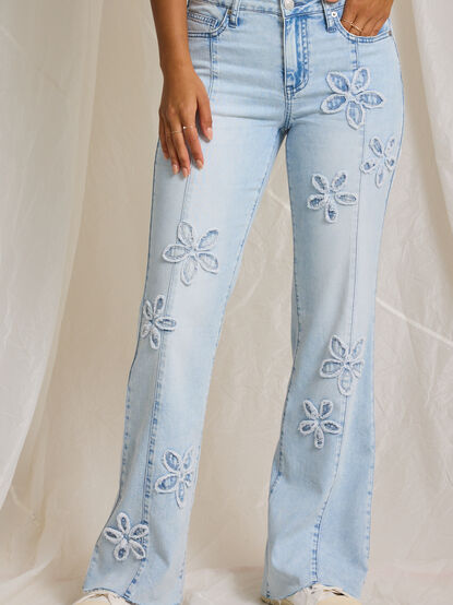 Belle Floral Jeans - TULLABEE