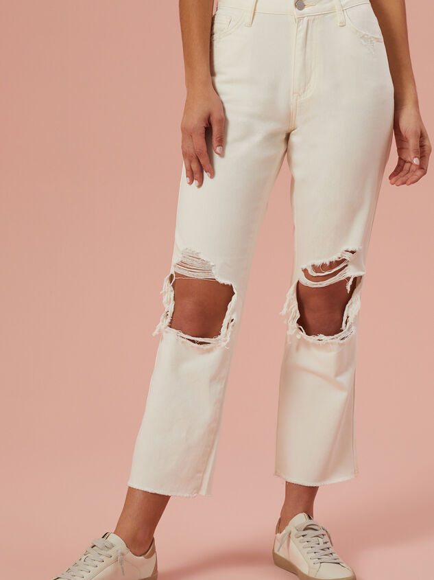 Kyra Distressed Cropped Jeans Detail 2 - TULLABEE