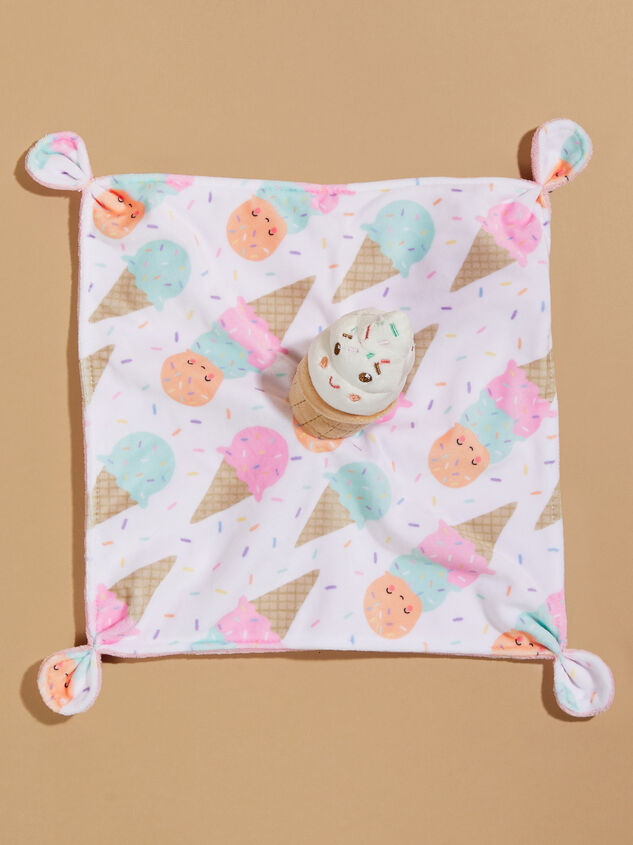 Ice Cream Soothie Blanket Detail 2 - TULLABEE