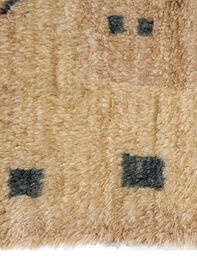 Primrose Handknotted Rug Detail 3 - TULLABEE