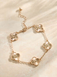 Double Sided Clover Bracelet Detail 3 - TULLABEE