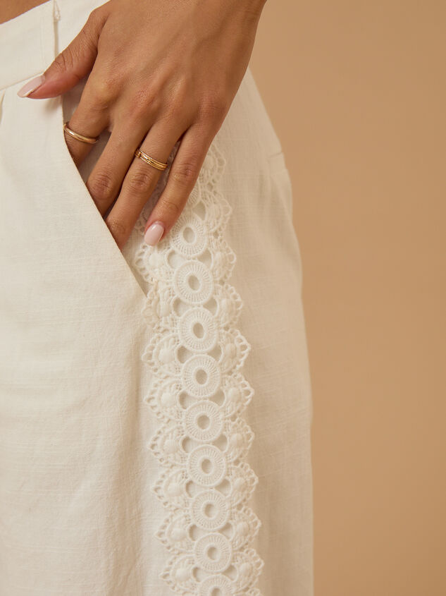 Elodie Crochet Pant Detail 4 - TULLABEE