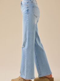 Cambrie Straight Leg Jeans Detail 3 - TULLABEE