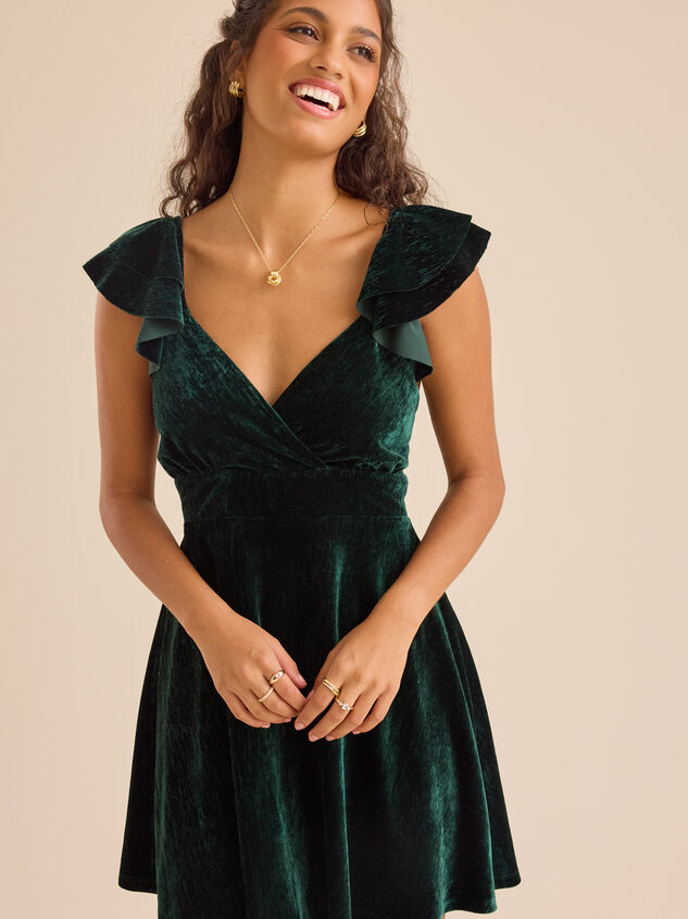 Ryleigh Velvet Mini Dress Detail 3 - TULLABEE