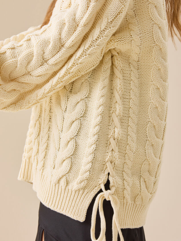 Bonnie Cable-Knit Sweater Detail 4 - TULLABEE