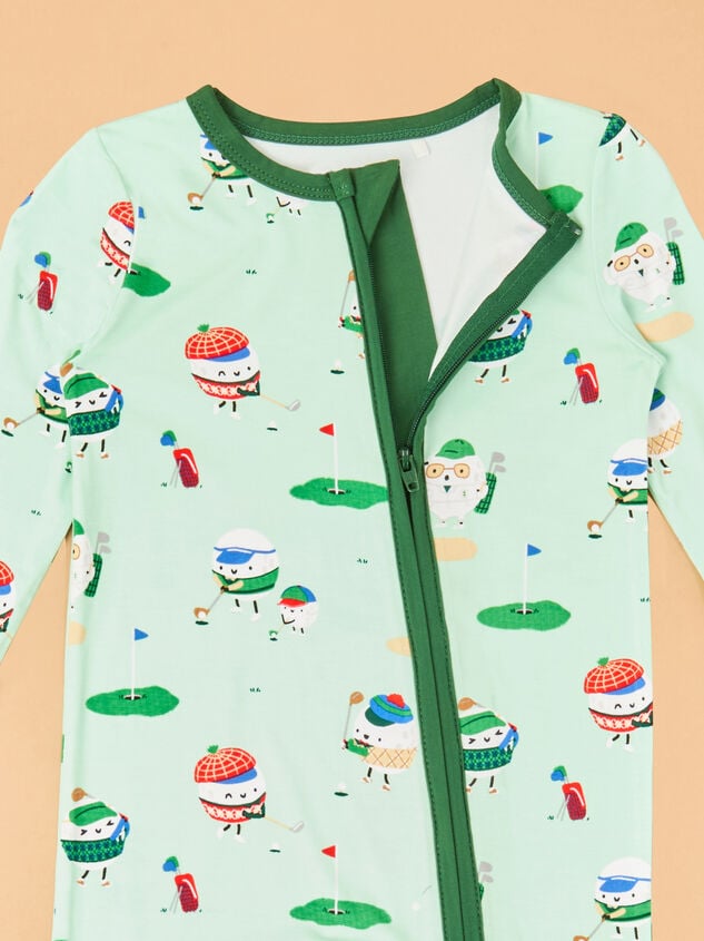 Dreaming of the Green Footie Detail 3 - TULLABEE