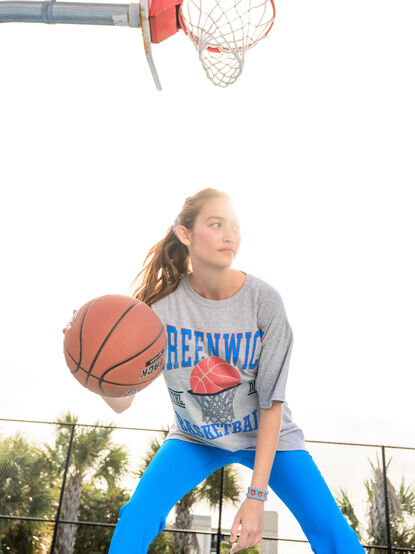 Greenwich Basketball Graphic Tee - TULLABEE