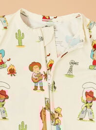 Vintage Cowboy Footie Detail 3 - TULLABEE