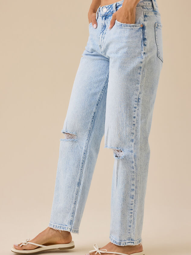 Aiden High Rise Jeans Detail 4 - TULLABEE