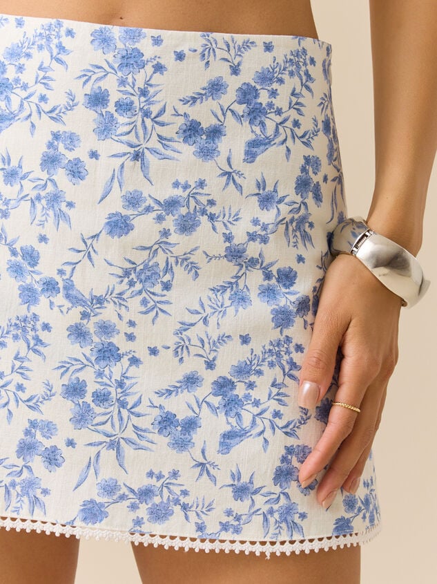 Adriel Floral Mini Skirt Detail 3 - TULLABEE
