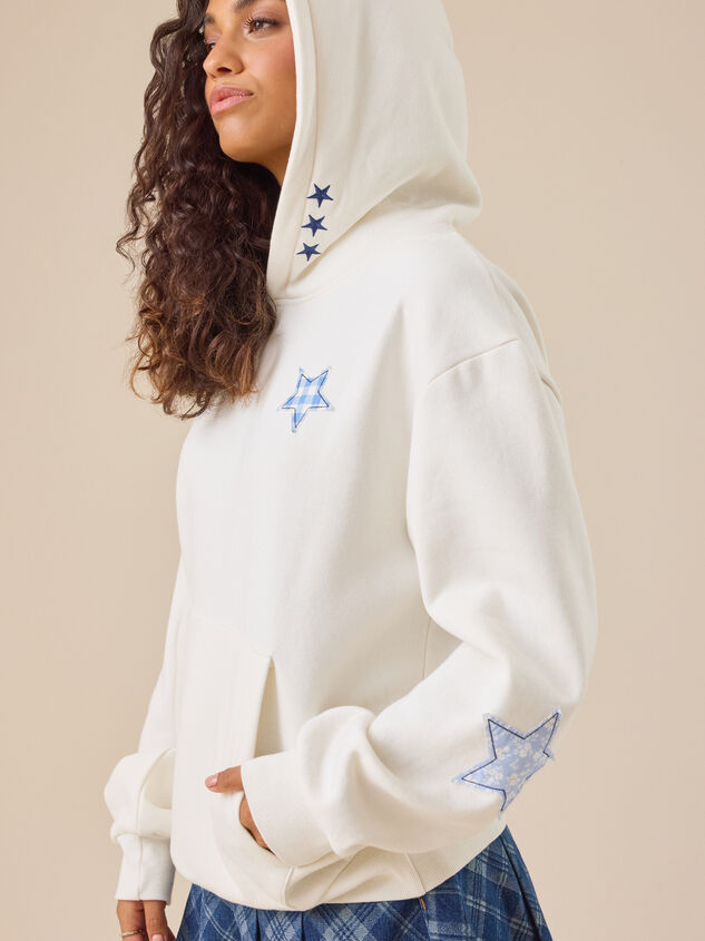 Jesus Saves Star Hoddie Detail 2 - TULLABEE