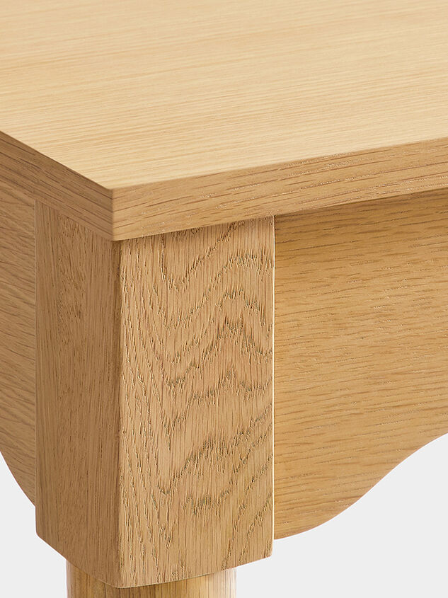 Phoebe Desk Detail 5 - TULLABEE