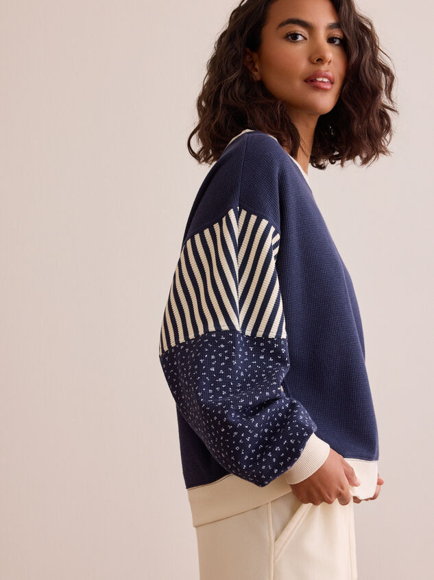 Wildflower Dream Knit Pullover Detail 3 - TULLABEE