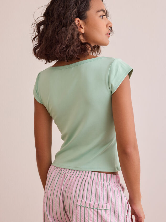Soaring High Fitted Tee Detail 4 - TULLABEE