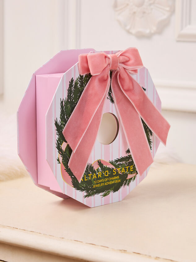 12 Days of Charms Jewelry Wreath Advent Calendar Detail 3 - TULLABEE