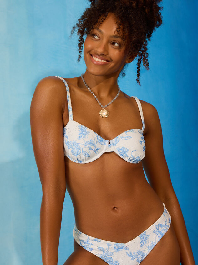 Blue Belle Eyelet Underwire Top Detail 3 - TULLABEE