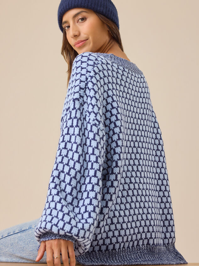 Sheena Oversized Sweater Detail 4 - TULLABEE