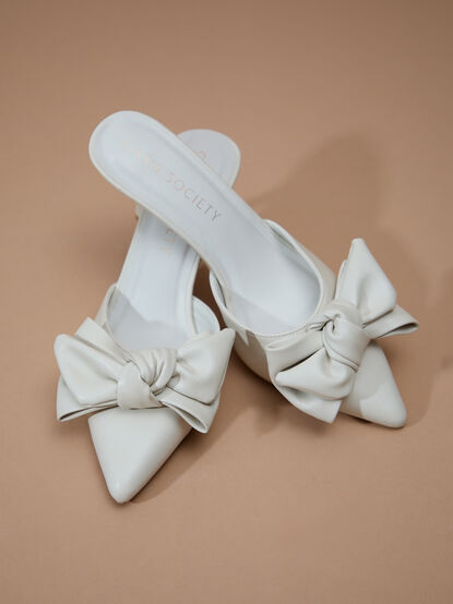 The White Jane Bow Heel - TULLABEE