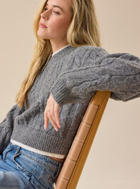 Lorali Layered Wool Sweater Detail 4 - TULLABEE