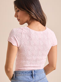 Blaire Short Sleeve Seamless Floral Tee Detail 5 - TULLABEE