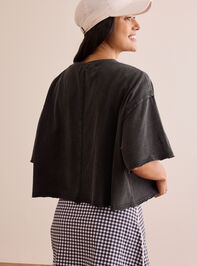 You're A Star Cropped Tee Detail 5 - TULLABEE
