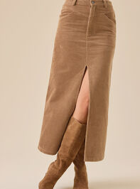 Gabrielle Corduroy Midi Slit Skirt Detail 2 - TULLABEE