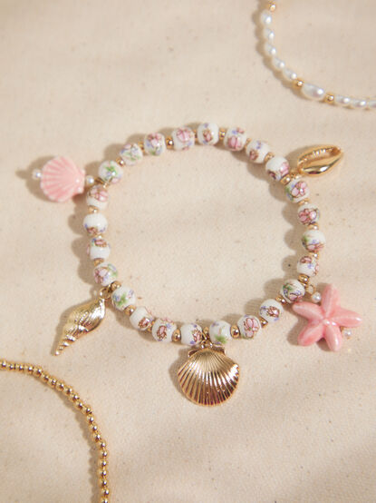 Beachy Bloom Charm Bracelet Set - TULLABEE