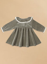 Waverly Velvet Dress by Quincy Mae Detail 2 - TULLABEE