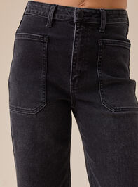 Layla Straight Leg Jean Detail 3 - TULLABEE