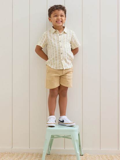 Under The Palms Collared Shirt by Rylee + Cru - TULLABEE