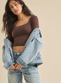 Everyday Seamless Long Sleeve Top Detail 2 - TULLABEE