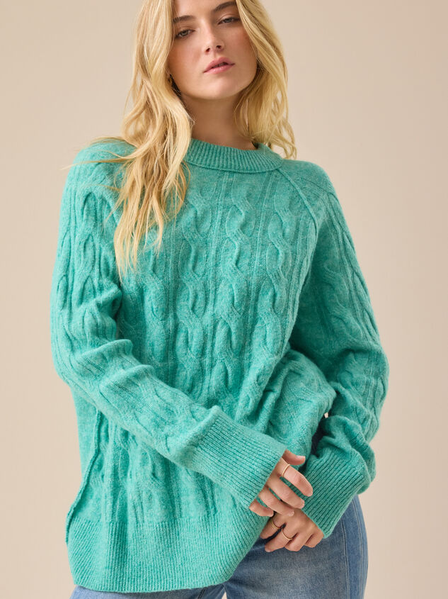 Maude Cozy Cable Sweater - TULLABEE