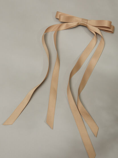 Skinny Ribbon Bow - TULLABEE