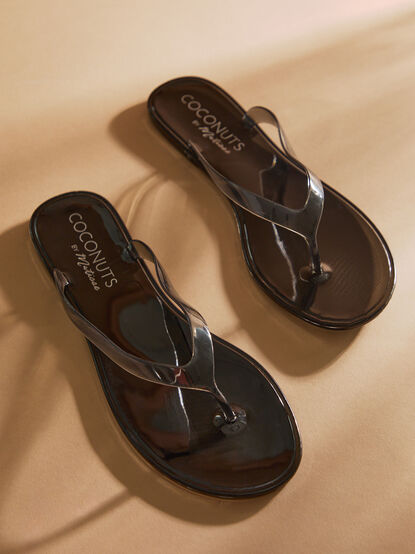 Olsen Flip Flops By Matisse - TULLABEE