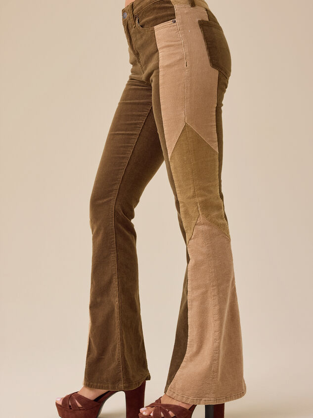 Sadie High Rise Corduroy Flare Pants Detail 4 - TULLABEE