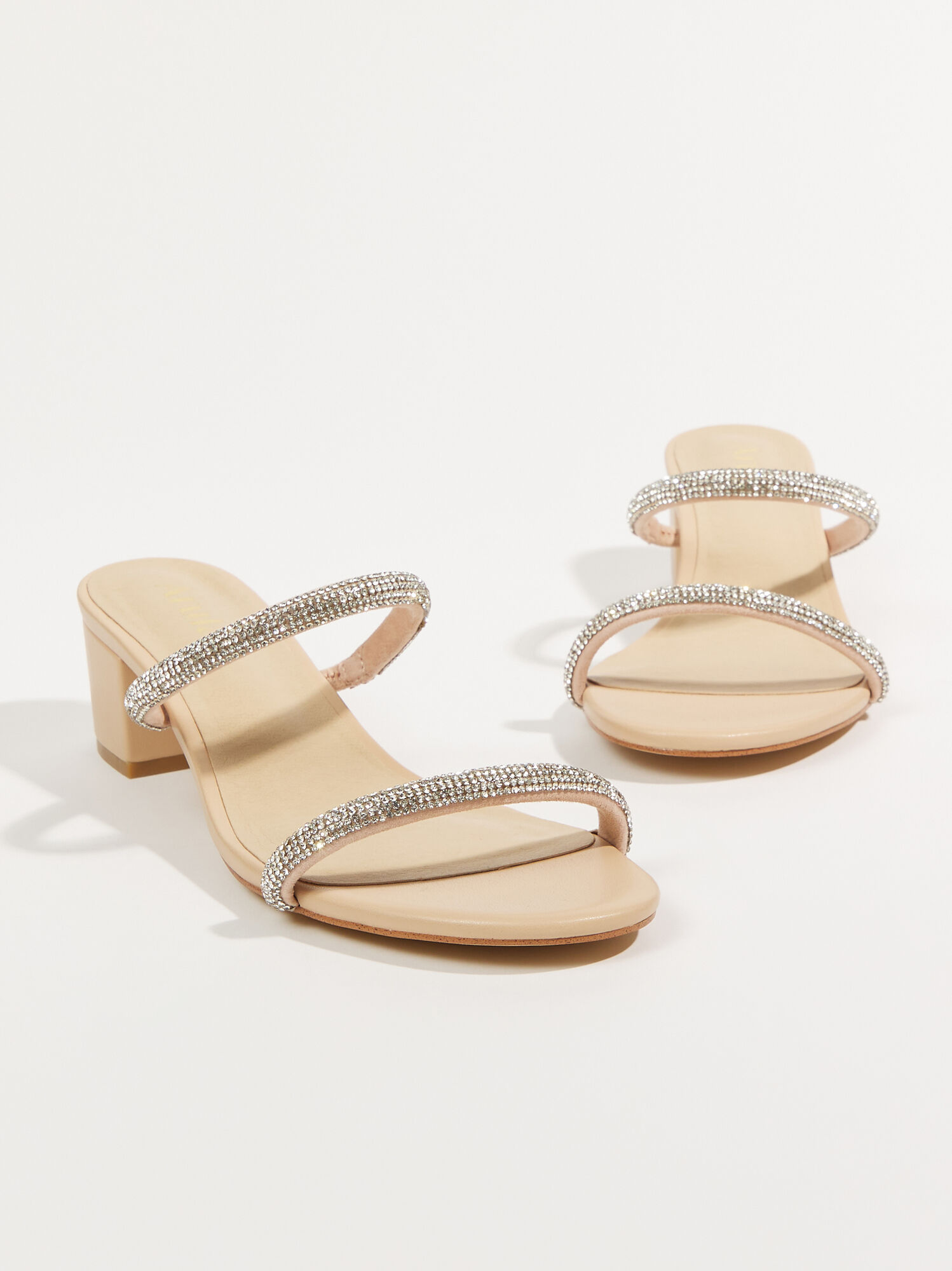 Cheap wide width heels discount