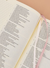 Hosanna Revival Notetaking Bible- Mauve Flower Detail 2 - TULLABEE