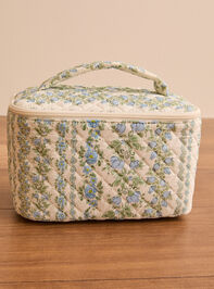 Cecile Quilted Makeup Bag Detail 2 - TULLABEE