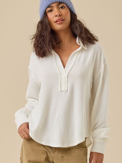 Kayleigh Ribbed Oversized Top - TULLABEE